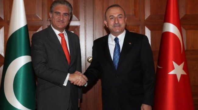 Bakan Çavuşoğlu Pakistanlı mevkidaşıyla görüştü