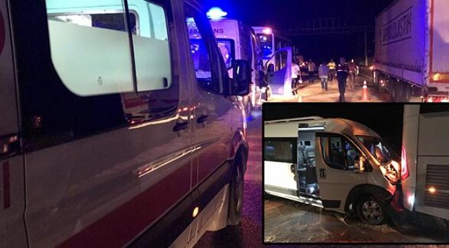 Manisa'da zincirleme trafik kazası: 23 yaralı