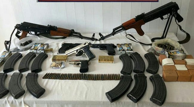 Operasyon düzenlenen evden cephane çıktı