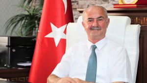 TUŞBA BELEDİYESİ SALİH AKMAN ZAFER BAYRAMI MESAJI