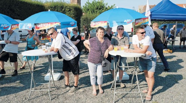 Aşırı sağcı ve göçmen karşıtı