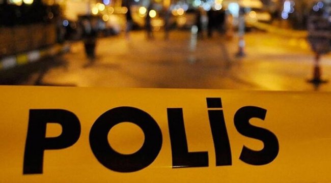 KARISINA KIZDI VE KARISINI ACIMASIZCA BIÇAKLADI