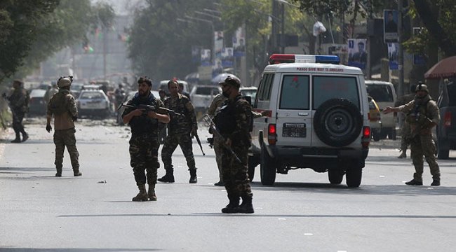 Son dakika... Afganistan'da Türkiye Büyükelçiliği yakınlarında patlama