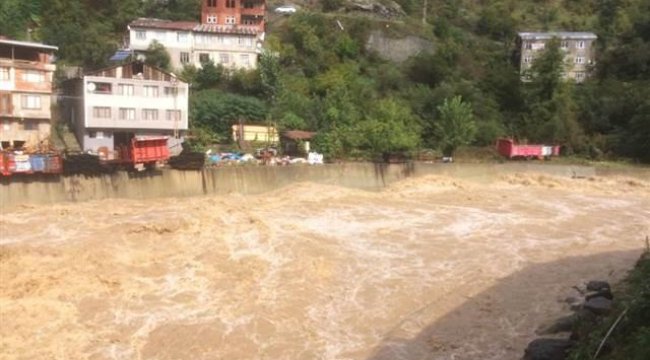 Son dakika... Meteoroloji'den Rize, Artvin, Trabzon için sağanak uyarısı