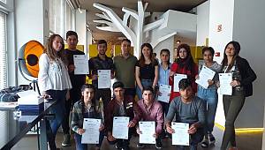 VANLI ÖĞRENCİLER, ALMANYA VE PORTEKİZDE TRAJ TAMAMLADI