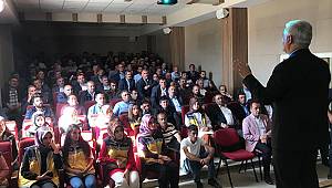 İLÇE MÜDÜRÜNDEN SERVİS ŞOFÖRLERİNE ANLAMLI EĞİTİM