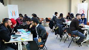GENÇLERE DAKKA'DAN DESTEK