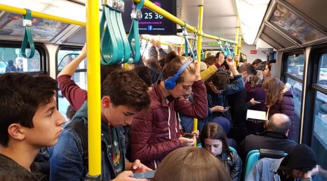 Tren durdu, hayat kurtuldu