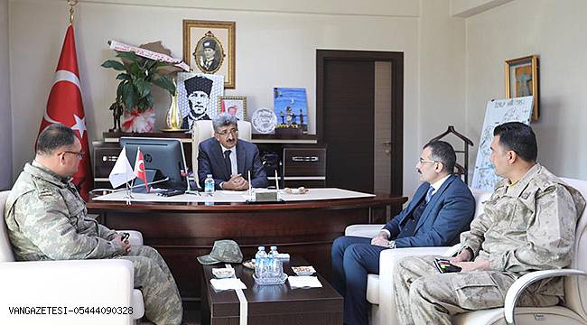 VALİ BİLMEZ’DEN ÖZALP KAYMAKAMINA ZİYARET
