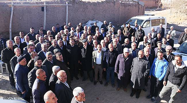 VAN'DA SONUNDA İKİ AİLE BARIŞTI