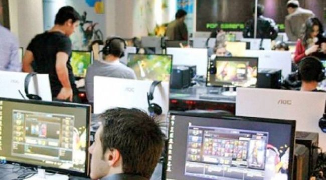 VELİLERLE ÇÖZÜM ARANACAK - Kafelerde öğrenci avına çıkılıyor!