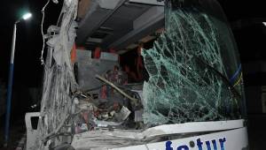 Otobüs kazasında yaralananların kimlikleri belli oldu