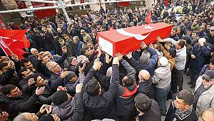 Şehitlerimizi binlerce kişi uğurladı