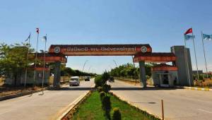 Van YYÜ öğrencileri tacize isyan etti