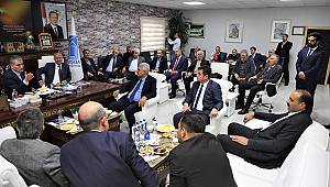 AK Parti Yerel Yönetimler Genel Başkan Yardımcısı Ahmet Çakır, Van'da Çeşitli Ziyaretlerde Bulundu.