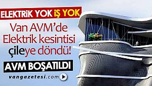 ELEKTRİK YOK , İŞ YOK - Van AVM'de Elektrik kesintisi çileye döndü! AVM boşaldı
