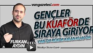 Gençler Bu Kuaförde Sıraya Giriyor