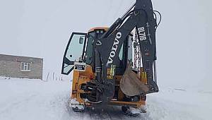 VAN'DA KAR TEMİZLEME SEFERBERLİĞİ