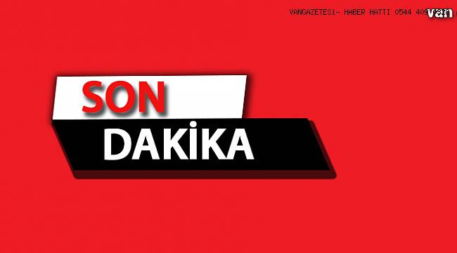 Van'da Otomobil İle Tır Çarpıştı! Ölü Ve Yaralılar Var