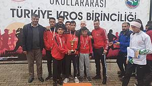 VANLI ATLETLER OSMANİYE'DEN TÜRKİYE İKİNCİLİĞİ İLE DÖNDÜLER - Vanhaber