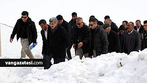 VALİ BİLMEZ,DEPREMDEN ETKİLENEN MAHALLELERİ GEZDİ