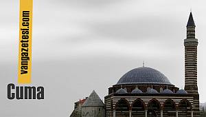 Van'da bugünü tarihe yazdık – Kimi ağladı , kimi ise kapıdan döndü
