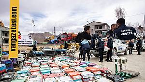 Vanhaber - Van'da İşin fırlamaları  belediyeden kaçamadı - Van! Terazilere dikkat!