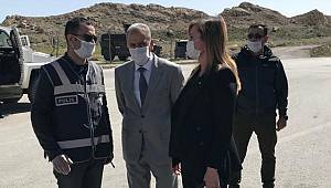 Tuşba'nın çalışkan kaymakamı,  Uçar Arpa, koronavirüs tedbirlerini denetledi