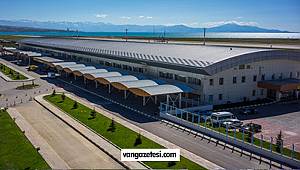 Van Hava alanında yapılan aramada Van'dan İstanbul'a gitmeye çalışırken yakalandı