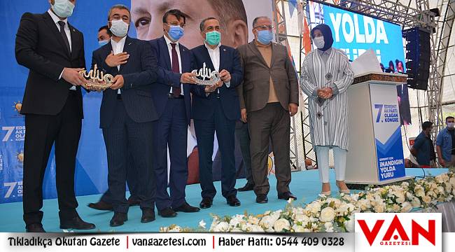 Ak Parti Van Edremit Kongresi yapıldı