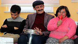 BAŞKAN TANIŞ ENGELİ OLMAYAN KALPLERİN YANINDA