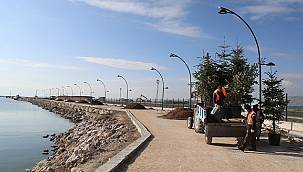 İskele sahilinde çalışmalara hız verildi