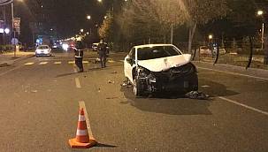 Son dakika Niğde’de Otomobiller çarpıştı, biri takla attı: 5 yaralı