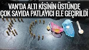 Van'da Altı Kişinin Üstünde Çok Sayıda Patlayıcı Ele Geçirildi