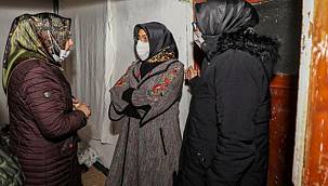 Van'da İhtiyaç Sahiplerinin Yüzü Gülüyor