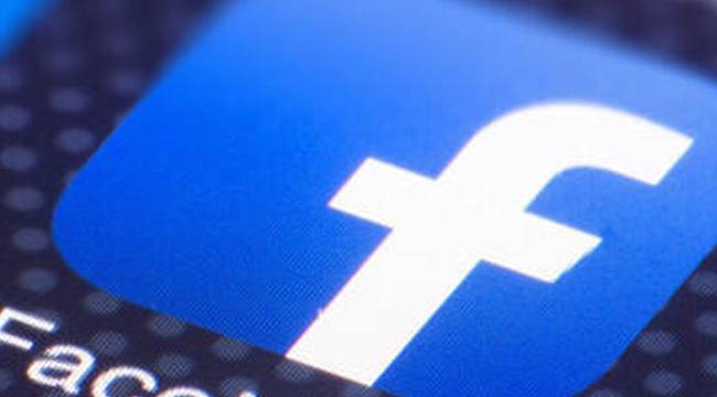 Facebook içerik akışını yeniden başlatacak.