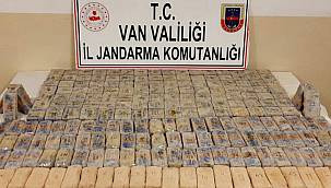 Van'ın Zernek barajı mevkiinde çuvallar dolusu bulundu