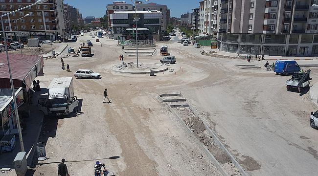 SOYDAN KAVŞAĞI’NIN YOL ÇİZGİLERİ DE TAMAMLANDI