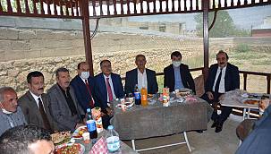 Başkale'de kanaat önderleri Türkmenoğlu'nu ihya etti