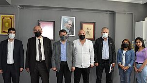 Kayhan Türkmenoğlu ,Tubittum Ailesini ve Van Gazetesini Ziyaret Etti