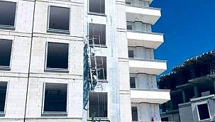 Son dakika Haber: 5’ci kattan 2 inşaat işçisi düştü