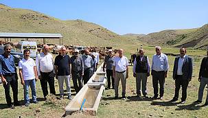 Tuşba Belediyesi'26 kırsal mahalleye 237 adet beton su sıvatı kurdu