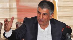 Turgut Lenk,'Vanspor FK'nın borcuyla birlikte talibiz'