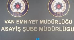 Van'da aranan şahıslar yakalandı 