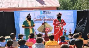 Tuşba Belediyesi okulları sanatla buluşturmaya devam ediyor