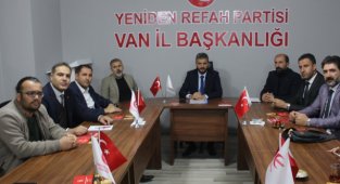 Refah Partisi Van'da 3. Yıl dönümünü kutladı