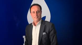 Cengiz Erbenzer'den Van Valisine iltifat