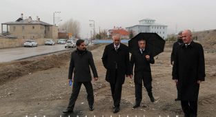 Başkan Akman parksız mahalle bırakmayacağız