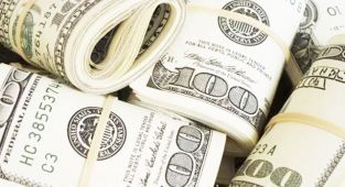 Dolar hızına devam ediyor 