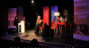 Van’da “Kadın ve Sanat” temalı konser düzenlendi